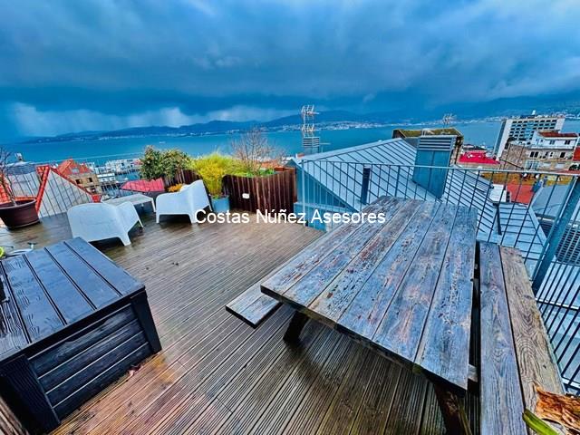 ÁTICO DÚPLEX CASCO VELLO ALTO, CON TERRAZÓN Y VISTAS, PREMIO ARQUITECTURA - Vigo