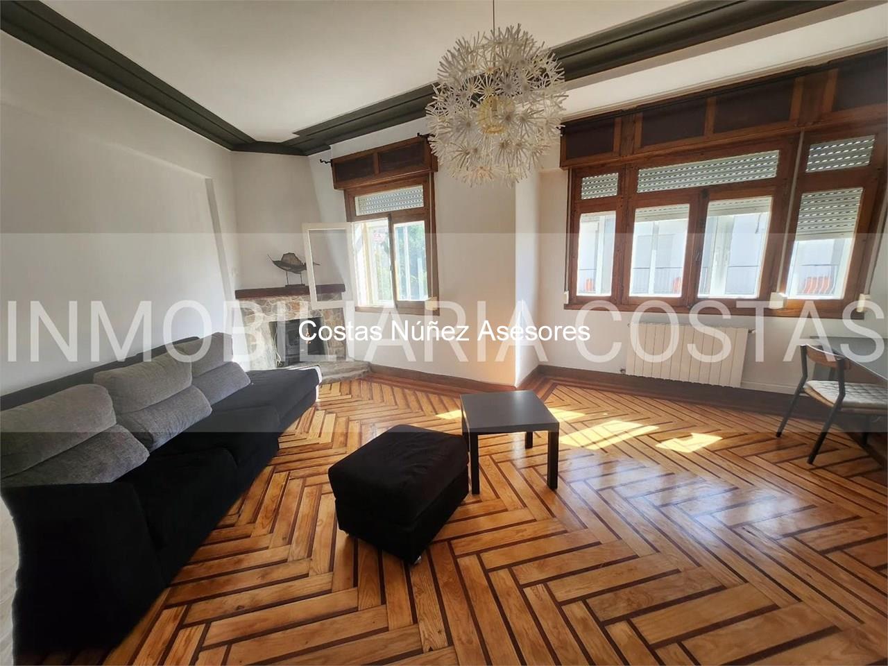 Foto 10 BOUZAS, PISO EXTRAORDINARIO PARA REFORMAR AL GUSTO DE UNO, AMPLIO Y CON ASCENSOR EN PROYECTO