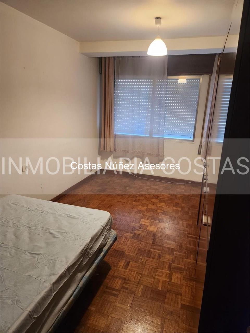Foto 5 calle zamora, piso para actualizar con garaje y trastero. 3 dormitorios, salón, cocina y 2 baños-. 