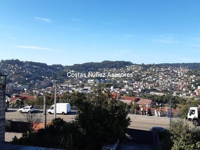 CASA CON DISTINTAS VIVIENDAS, IDEAL INVERSOR, CERCA DE LA PLAZA DE ESPAÑA.  - Vigo