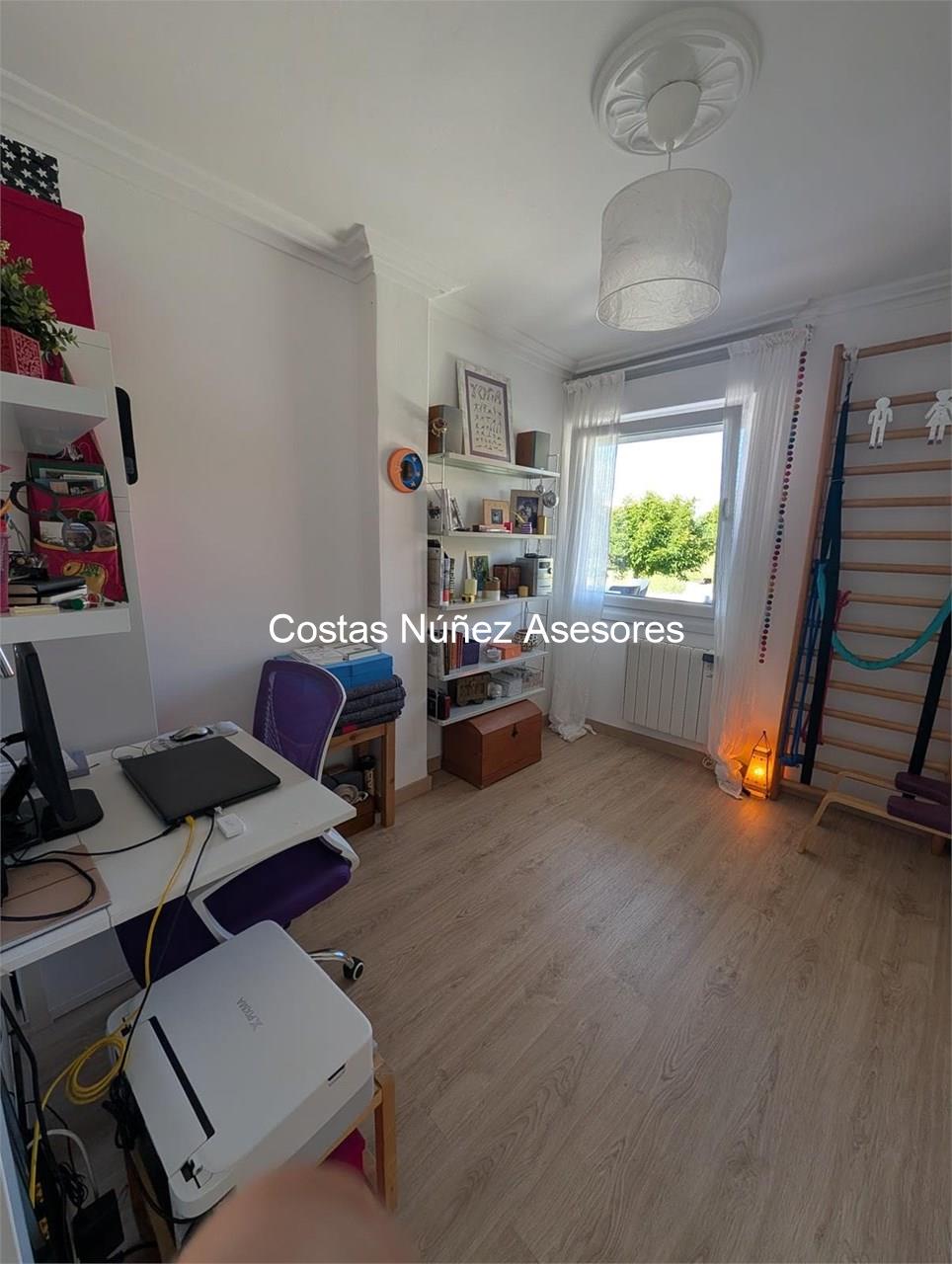 Foto 4  CASA EN DARBO, CANGAS. PARA TRASLADARSE CON LAS MALETAS. IMPECABLE. 
