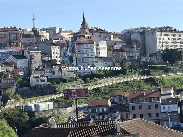 DOS SOLARES PARA EDIFICAR EN LA ZONA DE O CALVARIO  - Vigo