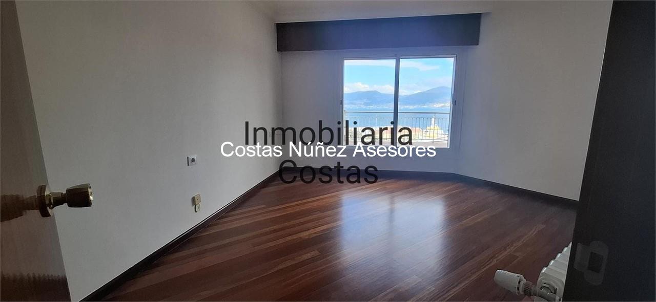 Foto 28 EXCLUSIVO ÁTICO EN VIGO CON TERRAZA Y EXTRAORDINARIAS VISTAS AL MAR. 