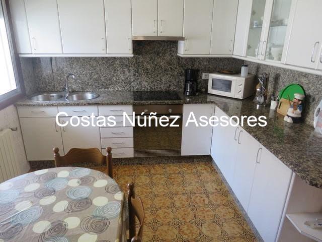 Foto 12 NIGRÁN. DOS CASAS EN UNA. PRIMERA LÍNEA DE PLAYA. FINCA SOLEADA. IDEAL PARA VACACIONES O RESIDENCIA.