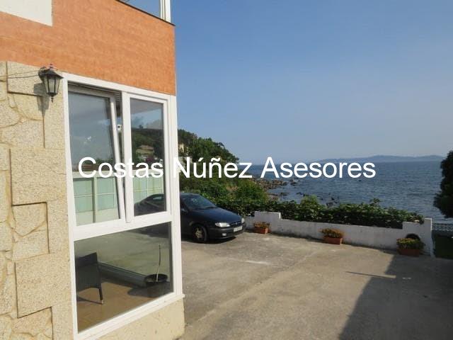 Foto 3 NIGRÁN. DOS CASAS EN UNA. PRIMERA LÍNEA DE PLAYA. FINCA SOLEADA. IDEAL PARA VACACIONES O RESIDENCIA.