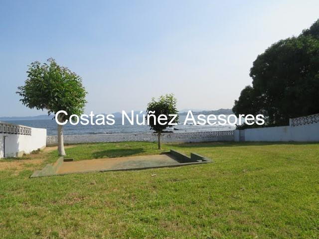 Foto 6 NIGRÁN. DOS CASAS EN UNA. PRIMERA LÍNEA DE PLAYA. FINCA SOLEADA. IDEAL PARA VACACIONES O RESIDENCIA.