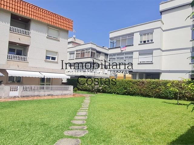 PLAYA AMÉRICA, SEGUNDA LÍNEA, APARTAMENTO CON TERRAZA, JARDÍN Y ASADOR A 5 MUNTOS DE LA PLAYA.  - Nigrán