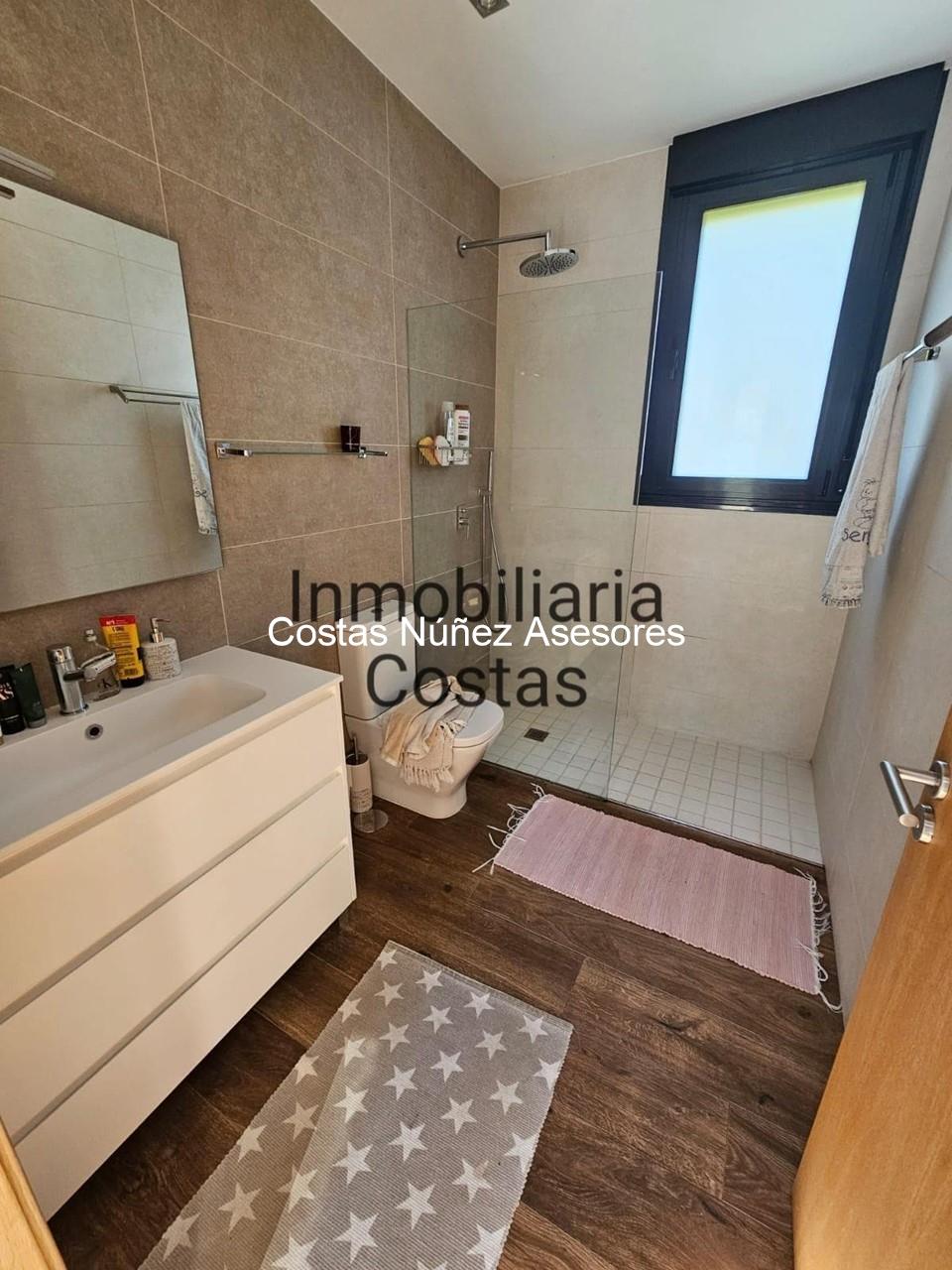 Foto 26 TOMIÑO CÉNTRICA, CON PISCINA, FINCA LLANA Y SOLEADA. MODERNA CASA EN UNA PLANTA