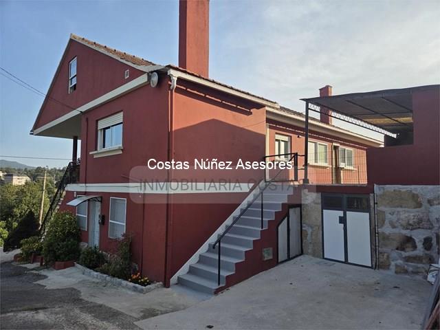 VILAZA. VARIAS CASAS EN UNA A PRECIO DE OPORTUNIDAD, ALQUILER TURÍSTICO O VARIAS FAMILIAS - Gondomar